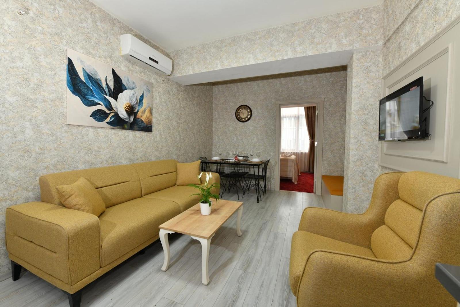Sea Moon Hotel — Photos 1